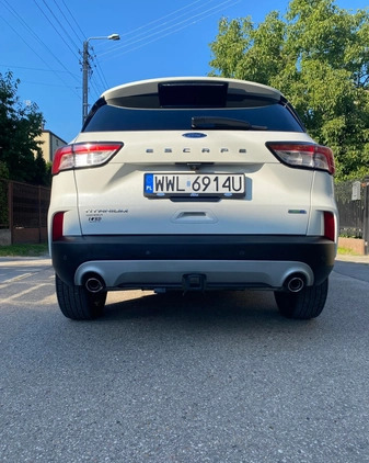 Ford Escape cena 98900 przebieg: 75000, rok produkcji 2020 z Kobyłka małe 92